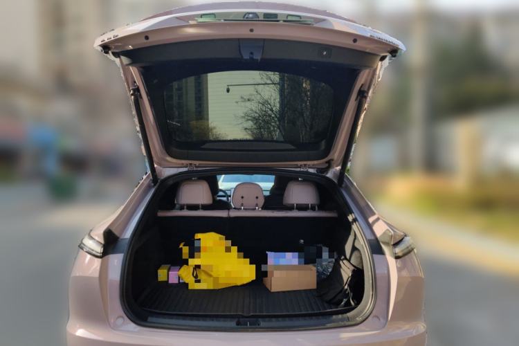 Used ONVO L60 2024 60 kWh Rear-Drive Version