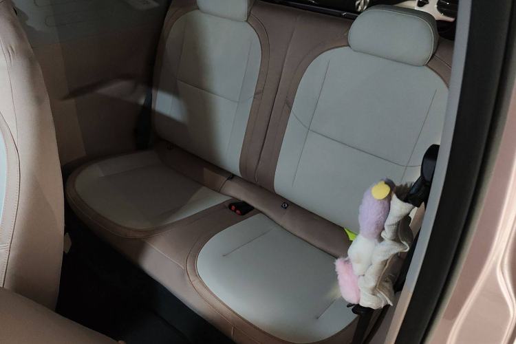 Used Geely Auto Panda 2023 Panda Mini 200km Endurance Bear Left Rear Seat