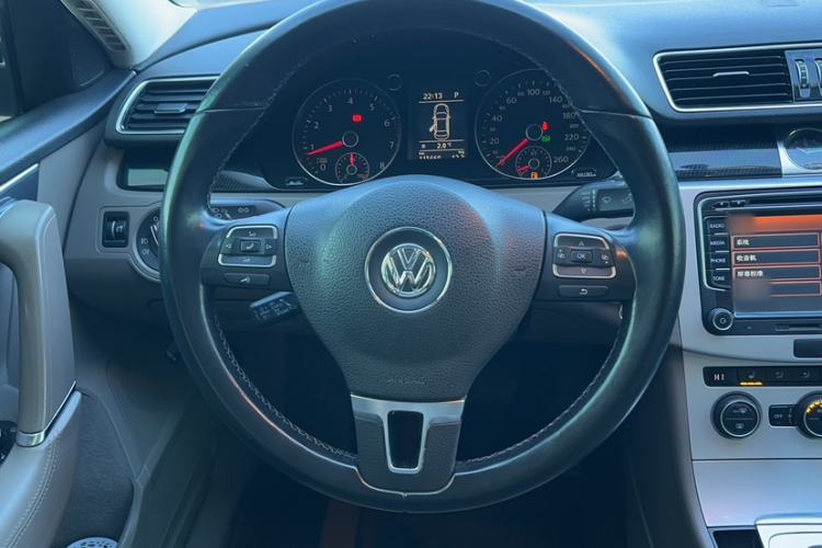 Used Volkswagen Magotan 2013 1.8TSI Luxury Model