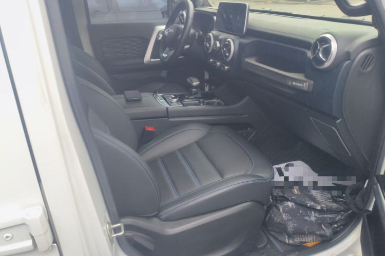 Used BAIC Off-Road BJ40 2023 2.0D Automatic Four-Wheel Drive Blade Hero Edition Adventurer Type
