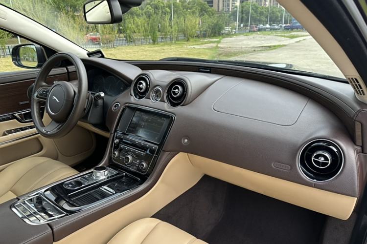 Used Jaguar XJ 2015 XJL 3.0 SC Two-Wheel-Drive Luxury Business Edition
