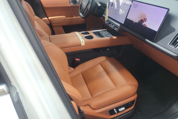 Used Li Auto L7 2024 Pro Model
