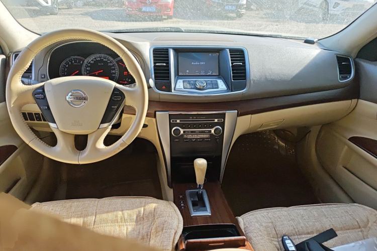 Used Nissan Teana 2008 2.5L XL Leading Edition Center Console