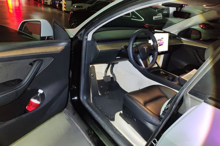 Used Tesla Model Y 2022 Revised Version Rear-Wheel Drive Driver Seat