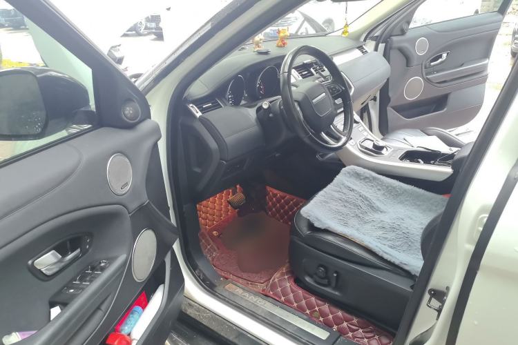 Used Land Rover Range Rover Evoque 2018 240 PS SE Smart Brilliance Edition
