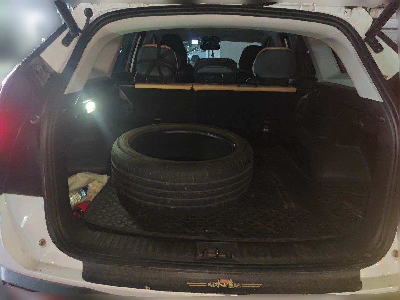 Geely Auto FX11 2023 1.5TD DCT Prestige Edition — снимка 19