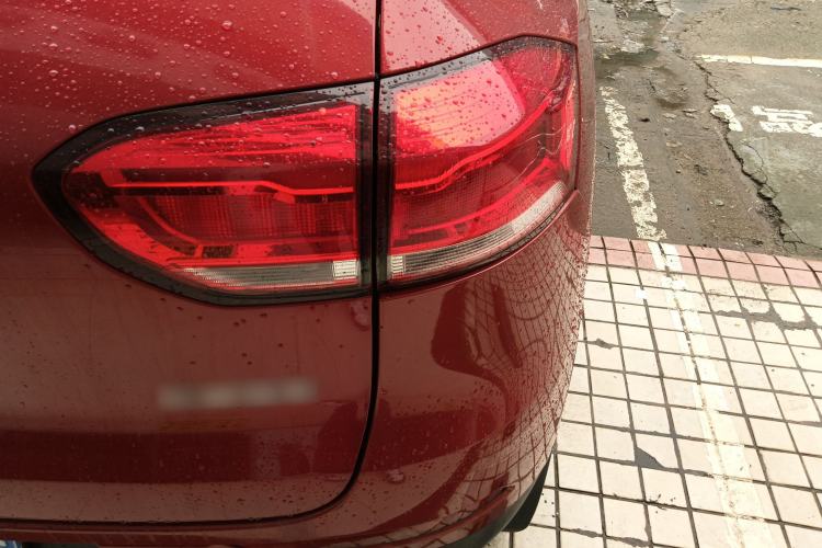 Used Haval H2s 2017 Red Label 1.5T Manual Comfort Model
