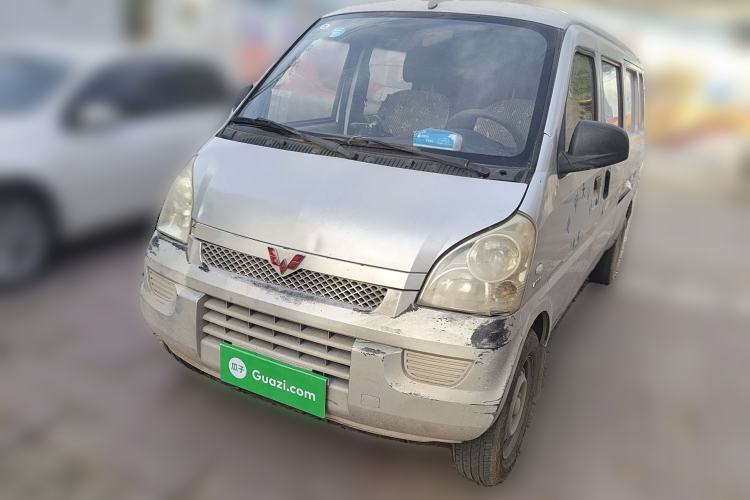 Used Wuling Rongguang 2014 1.5L S Base Version