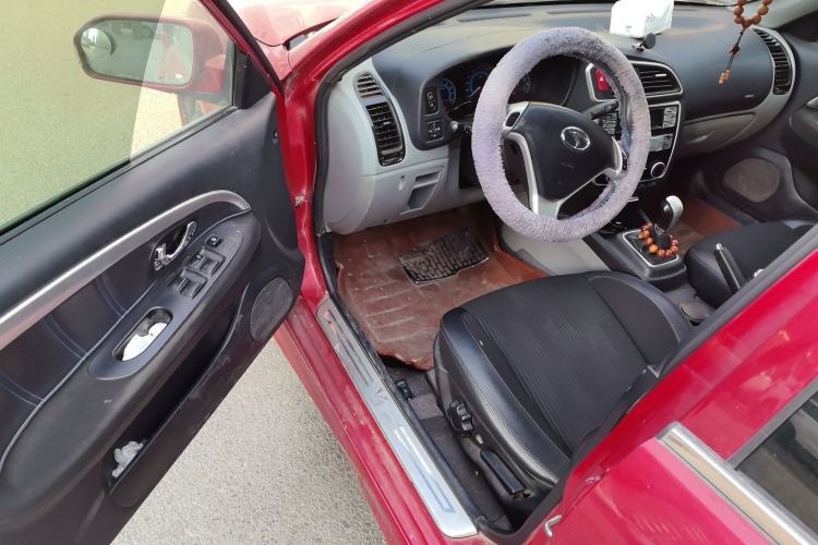 Used Soueast V3 Lingyue 2015 1.5L Manual Style Edition
