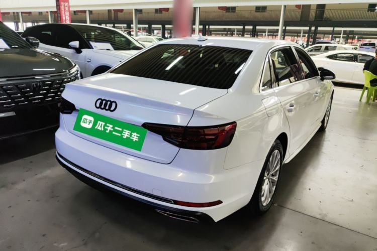 Used Audi A4L 2018 30th Anniversary Edition 40 TFSI Trendy Model Rear Right 45 Deg