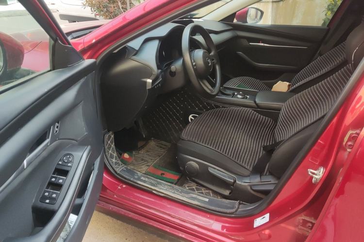 Used Mazda 3 Axela 2021 1.5L Automatic Zhiyue Edition Driver Seat