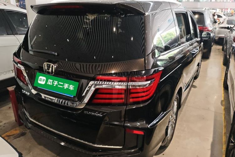 Used Honda Elysion 2016 2.4L Luxury Edition