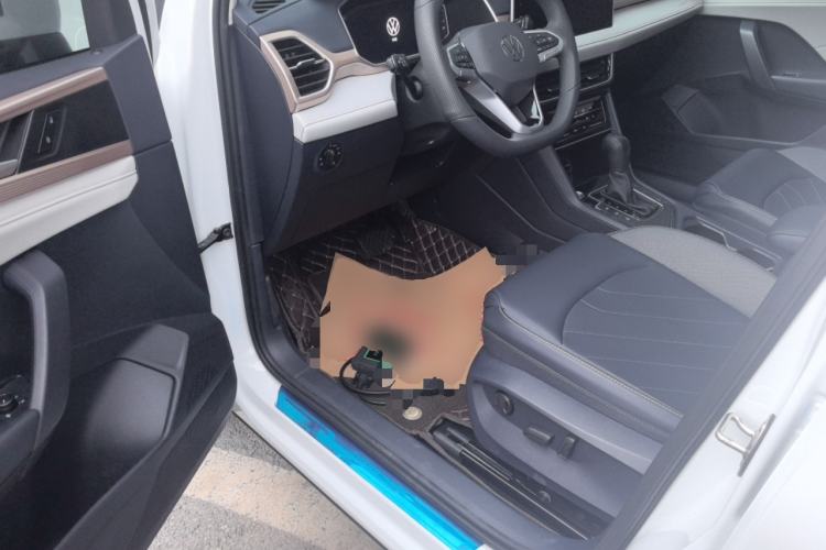 Used Volkswagen Tharu 2024 300TSI Two-Wheel-Drive Full Moon Edition