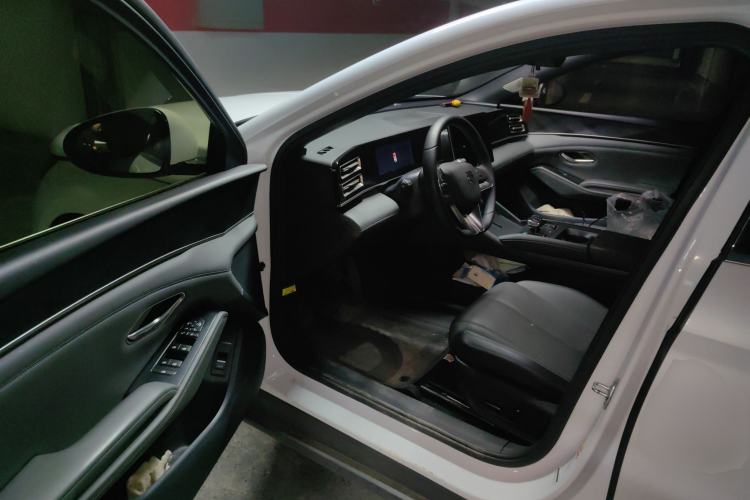 Used BYD Qin L 2024 DM-i 120KM Leading Model
