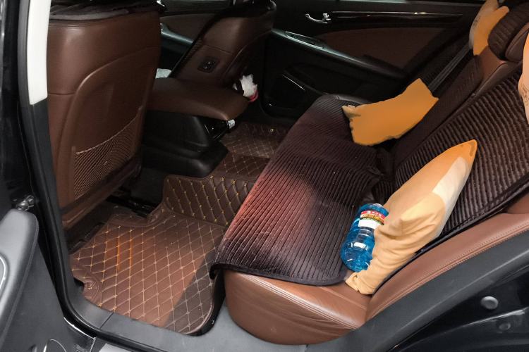 Used Hongqi H7 2015 2.0T Luxury Model