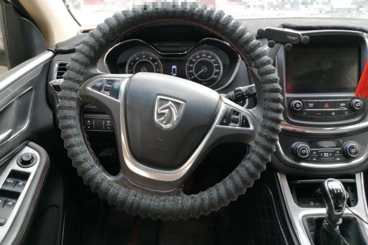 Used Baojun 560 2016 1.5T Manual Luxury Model