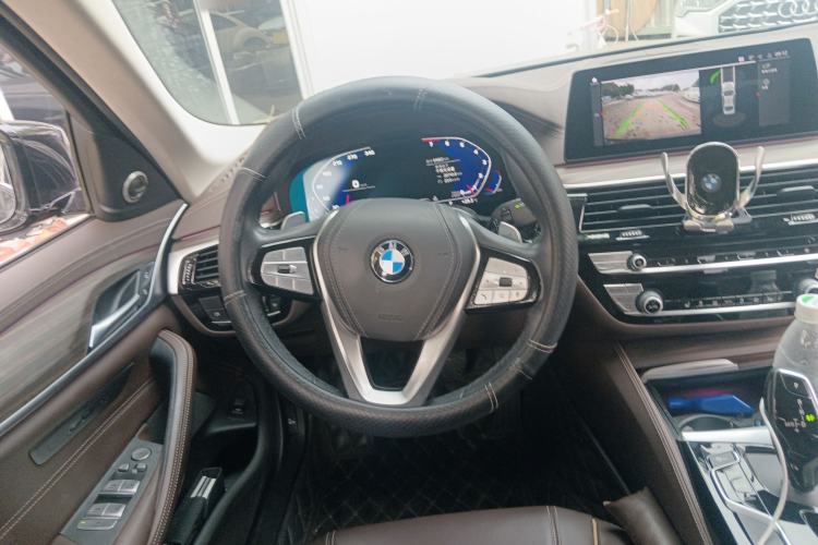 Used BMW 5 Series 2020 530Li Leading Edition Luxury Package Steering Wheel