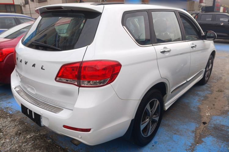 Used Haval H6 2016 Upgraded Model 1.5T Manual Two-Wheel Drive Value Edition
