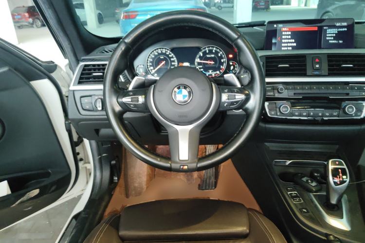 Used BMW 3 Series 2019 320i M Sport Night Edition
