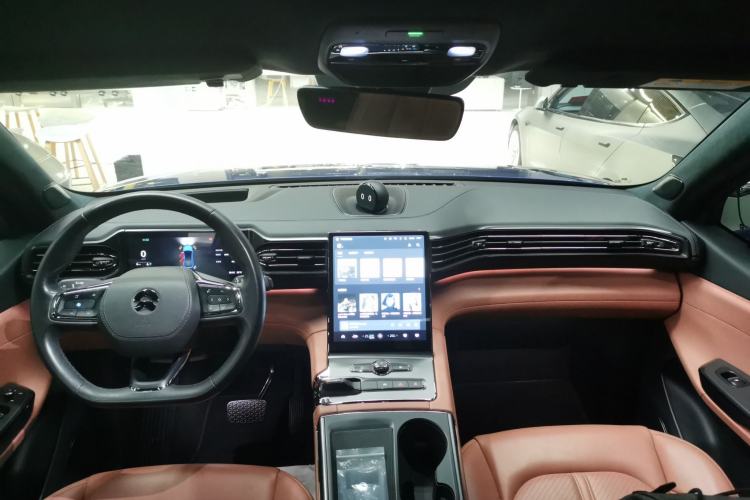 Used Nio EC6 2020 605 km Sport Edition Center Console