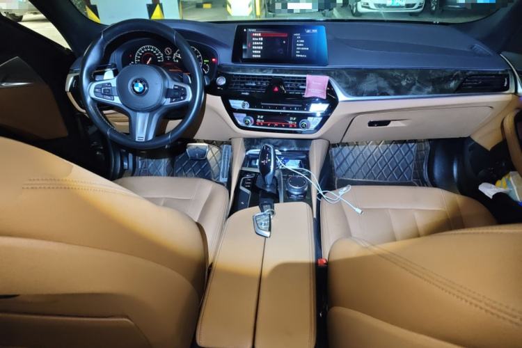 Used BMW 5 Series 2019 530Li Leading Model M Sport Package
