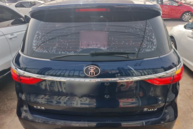 Used BYD Song MAX 2018 1.5T Automatic Smart Connect Luxury 6-Seater Rear