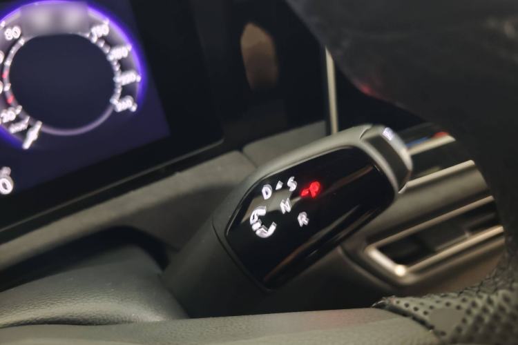 Used Volkswagen Tiguan L 2024 PRO 380TSI Four-Wheel Drive R-Line Smart Edition