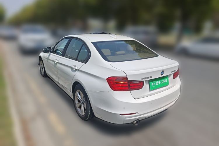 Used BMW 3 Series 2014 320i Active Edition
