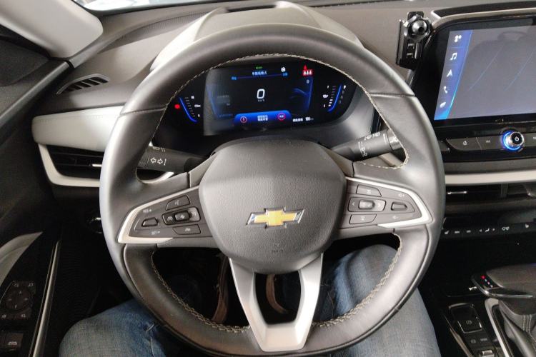 Used Chevrolet Menlo 2022 Starry Edition Steering Wheel