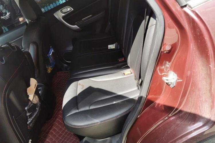 Used Haval H6 2016 Upgraded Model 1.5T Automatic Two-Wheel Drive Elite Version
