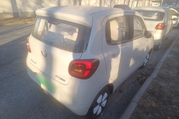 Used Wuling Hongguang MINIEV 2025 Four-Door Version Advanced Edition
