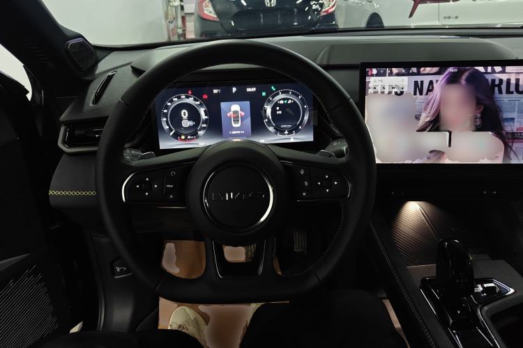 Used Lynk & Co 03 2023 1.5TD DCT JingPro
