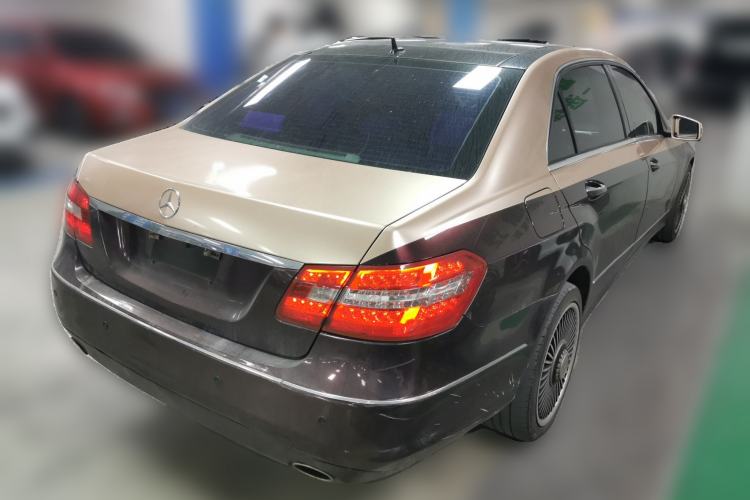 Used Mercedes-Benz E-Class 2010 E 300 L Fashion Model
