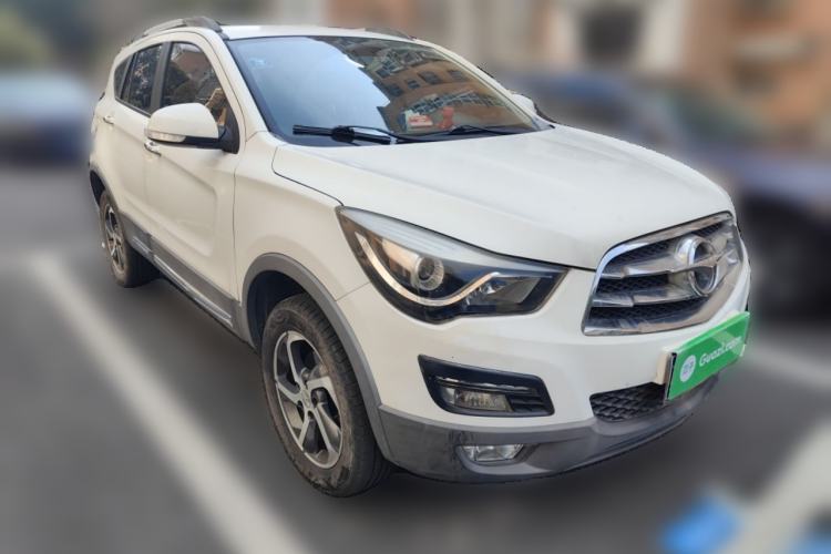 Used Haima S5 2016 1.6L Manual Luxury Tech Edition Front Right 45 Deg