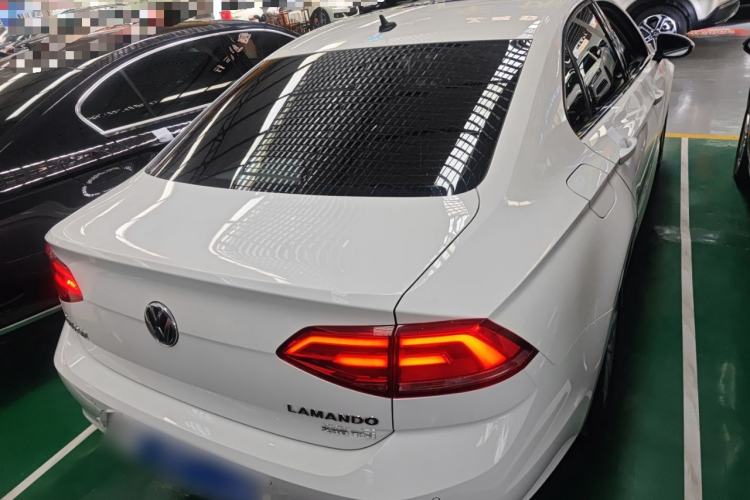 Used Volkswagen Lamando 2017 230TSI DSG Fashion Edition