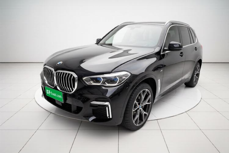 Used BMW X5 2022 xDrive 40Li M Sport Package