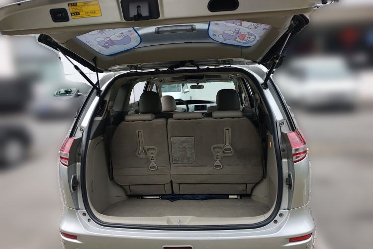 Used Toyota Previa 2007 3.5L 7-Seater Luxury Version Trunk