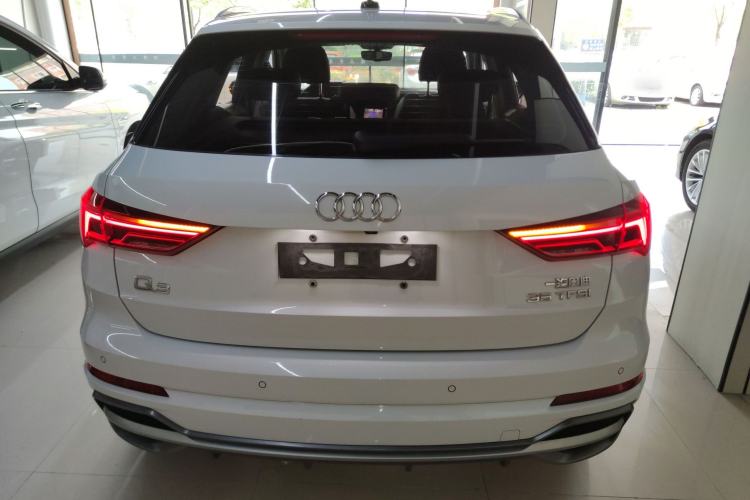 Used Audi Q3 2021 35 TFSI Fashion Dynamic Model