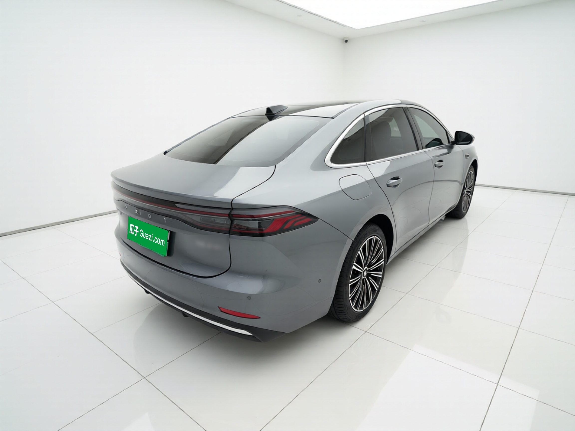 Geely Galaxy A7 2025 Model EM-i 150km Starship Edition — снимка 4