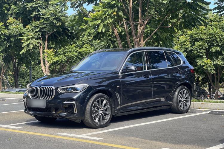 Used BMW X5 2022 Restyled xDrive 30Li Luxury Version M Sport Package
