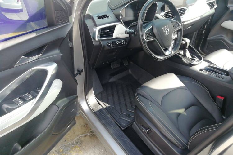 Used Baojun 530 2018 1.5T DCT Flagship Version China V Emission Standard
