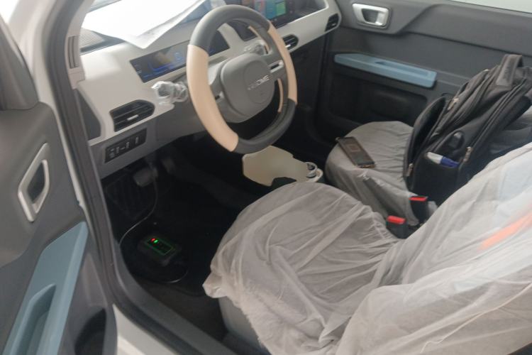 Used Geely Galaxy Panda 2024 Panda Mini 200km Endurance Bear