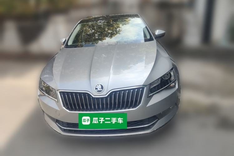 Used Skoda Superb 2018 TSI330 DSG Comfort Edition China VI Standard Front
