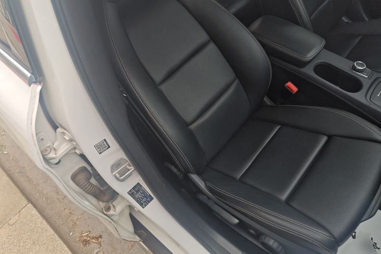 Used Mercedes-Benz GLA 2016 GLA 200 Fashion Model