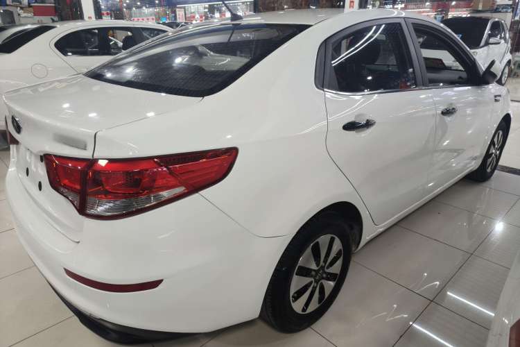 Used Kia K2 2015 Sedan 1.4L Automatic GLS
