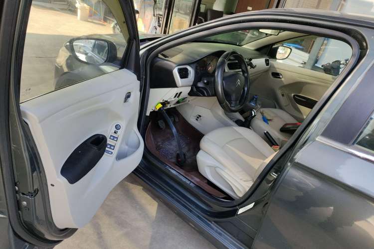 Used Citroen Elysee 2014 1.6L Manual Fashion Edition