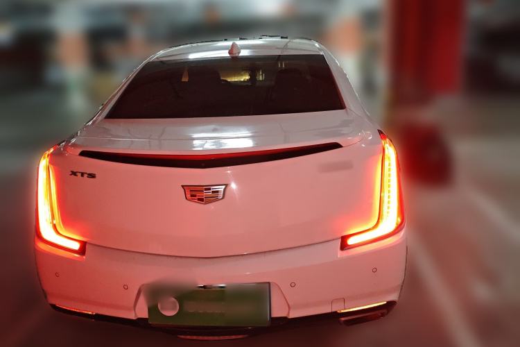 Used Cadillac XTS 2018 28T Tech Edition Exterior 4