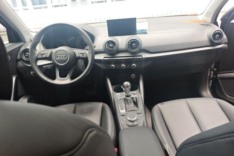 Used Audi Q2L 2018 35 TFSI Launch Exclusive Edition China VI