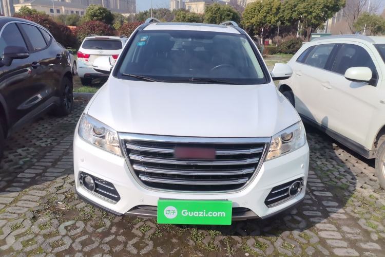 Used Haval H6 2015 Revised Version Sport Edition 1.5T Manual Transmission Two-Wheel Drive Elite Grade
