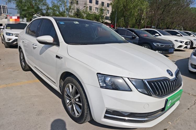 Used Skoda Octavia 2020 1.5L Automatic SmartDrive Luxury Edition Exterior 1